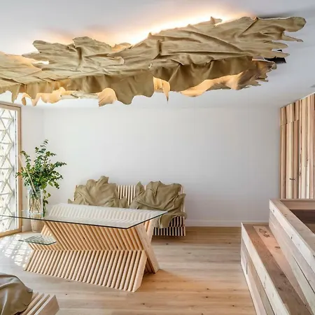 Somiatruites Hotel